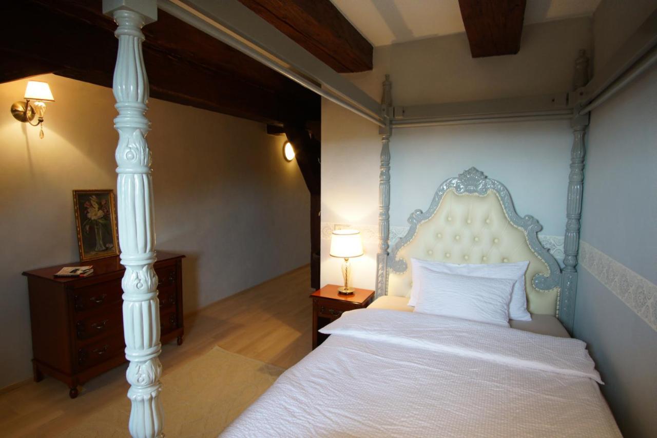 Hotel & Tagungszentrum Schloss Hohenfels Hohenfels  المظهر الخارجي الصورة