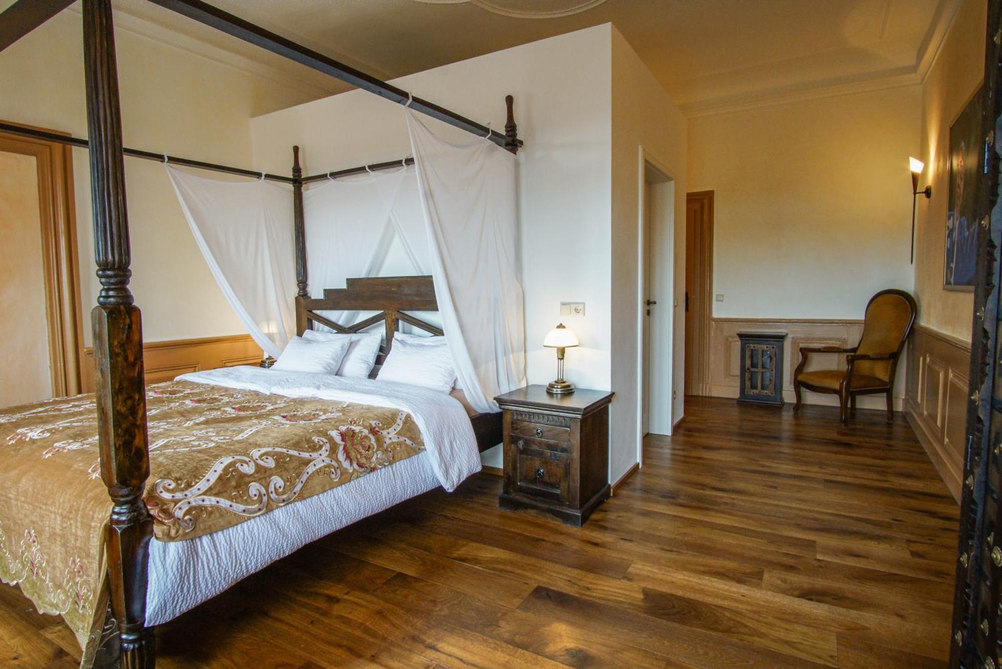 Hotel & Tagungszentrum Schloss Hohenfels Hohenfels  المظهر الخارجي الصورة
